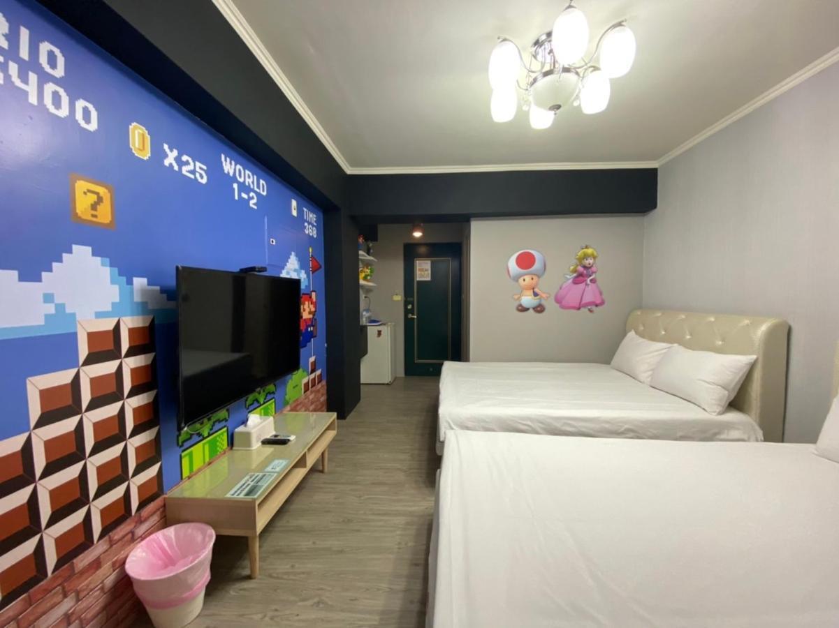逢甲 Toy Room 台中市 エクステリア 写真