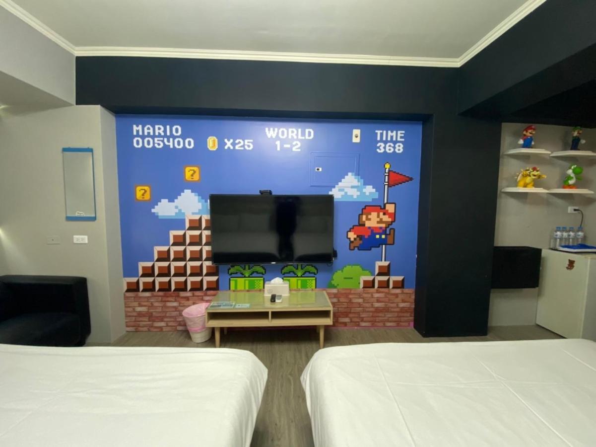 逢甲 Toy Room 台中市 エクステリア 写真